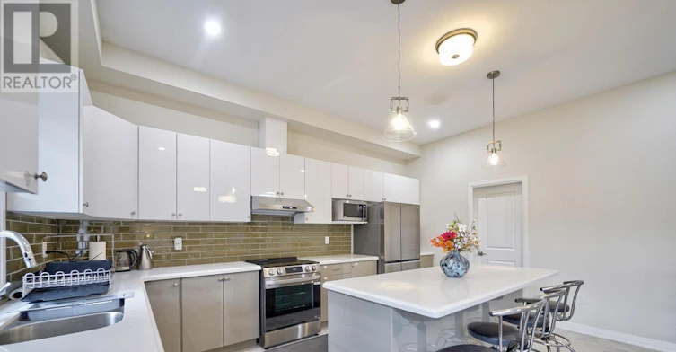 3185 Searidge Street, Severn, ON, L3V 8R1 - 13