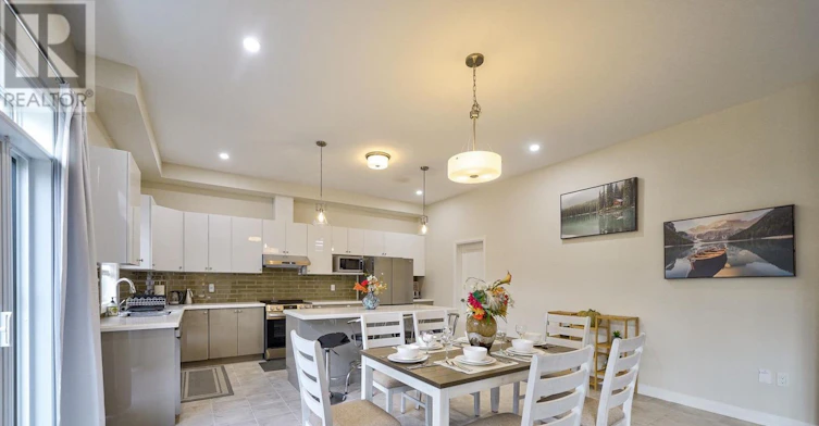 3185 Searidge Street, Severn, ON, L3V 8R1 - 11