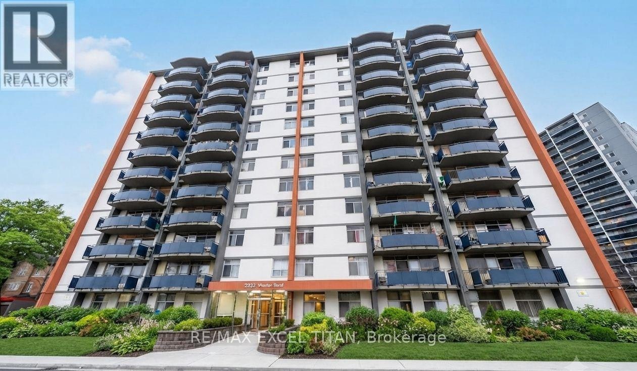 B101-2255 Weston Road, Toronto, ON, M9N 1Y5