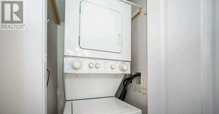 2203-6 Dayspring Circle, Brampton, ON, L6P 2Z6 - 8