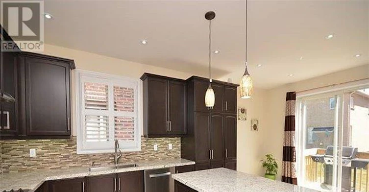 19 Lisson Crescent, Brampton, ON, L6X 5H9 - 7