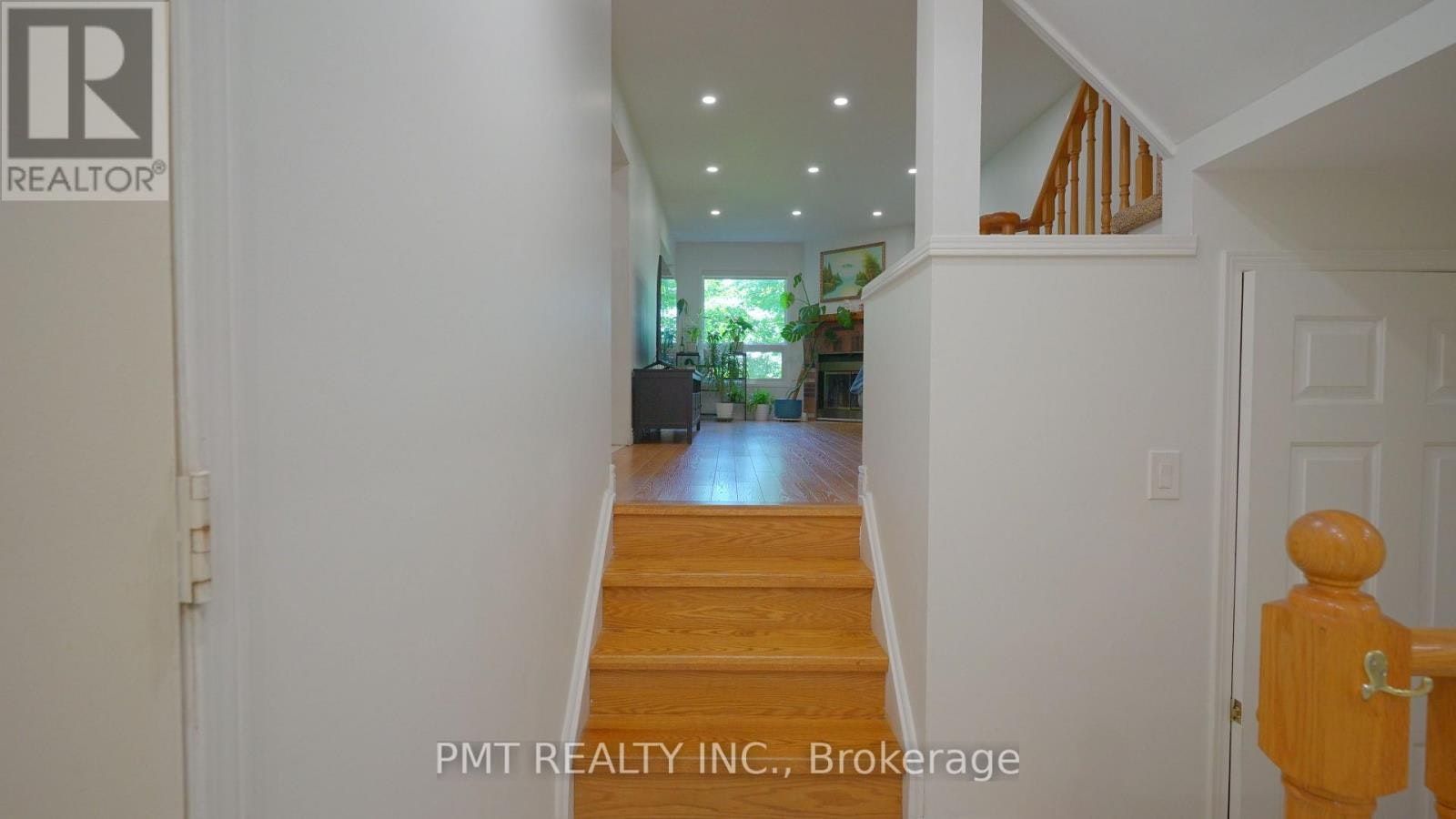33-4605 Donegal Drive, Mississauga, ON, L5M 4X7 - 2