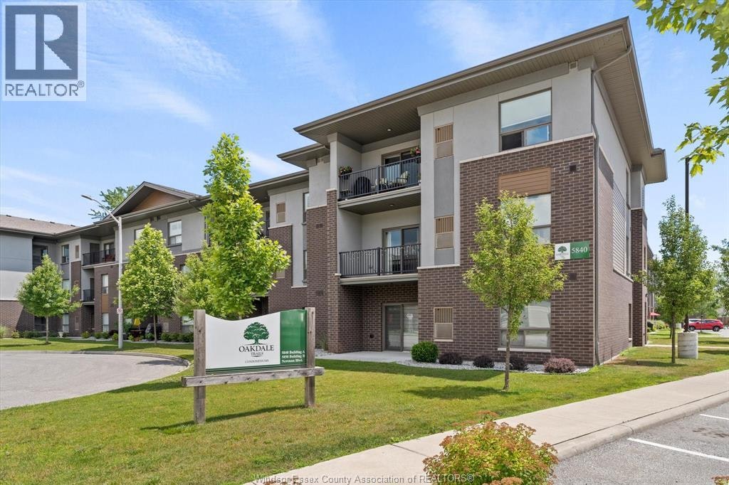 209-5840 Newman Boulevard, Lasalle, ON, N9J 0E3