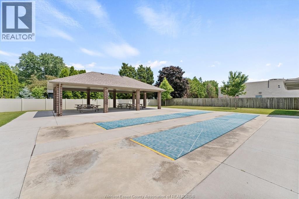 209-5840 Newman Boulevard, Lasalle, ON, N9J 0E3 - 15