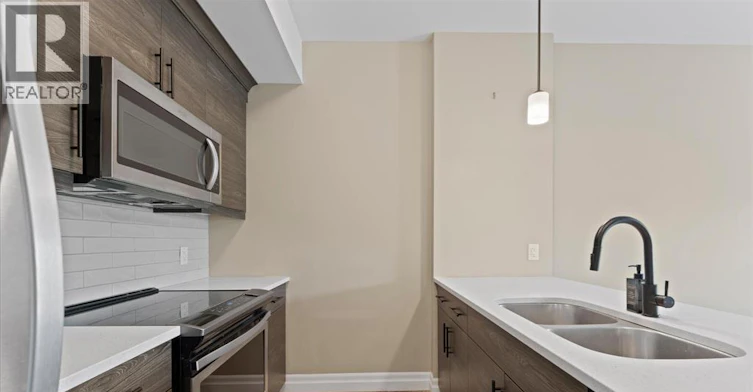 209-5840 Newman Boulevard, Lasalle, ON, N9J 0E3 - 3
