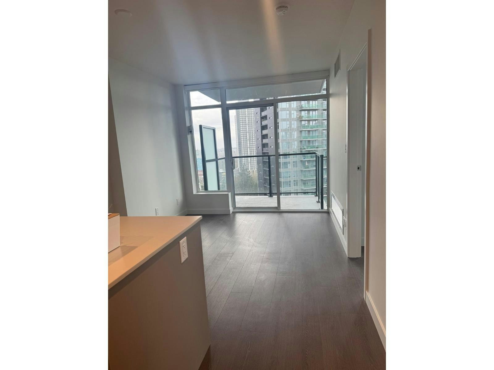 1502-13725 George Junction, Surrey, BC, V3T 0V7 - 6