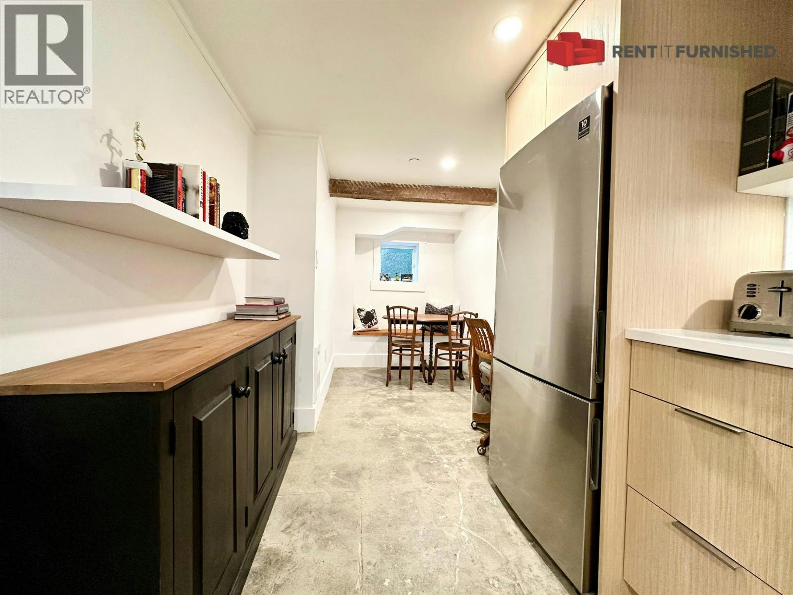 2036 W 15th Avenue, Vancouver, BC, V6J 2L5 - 8