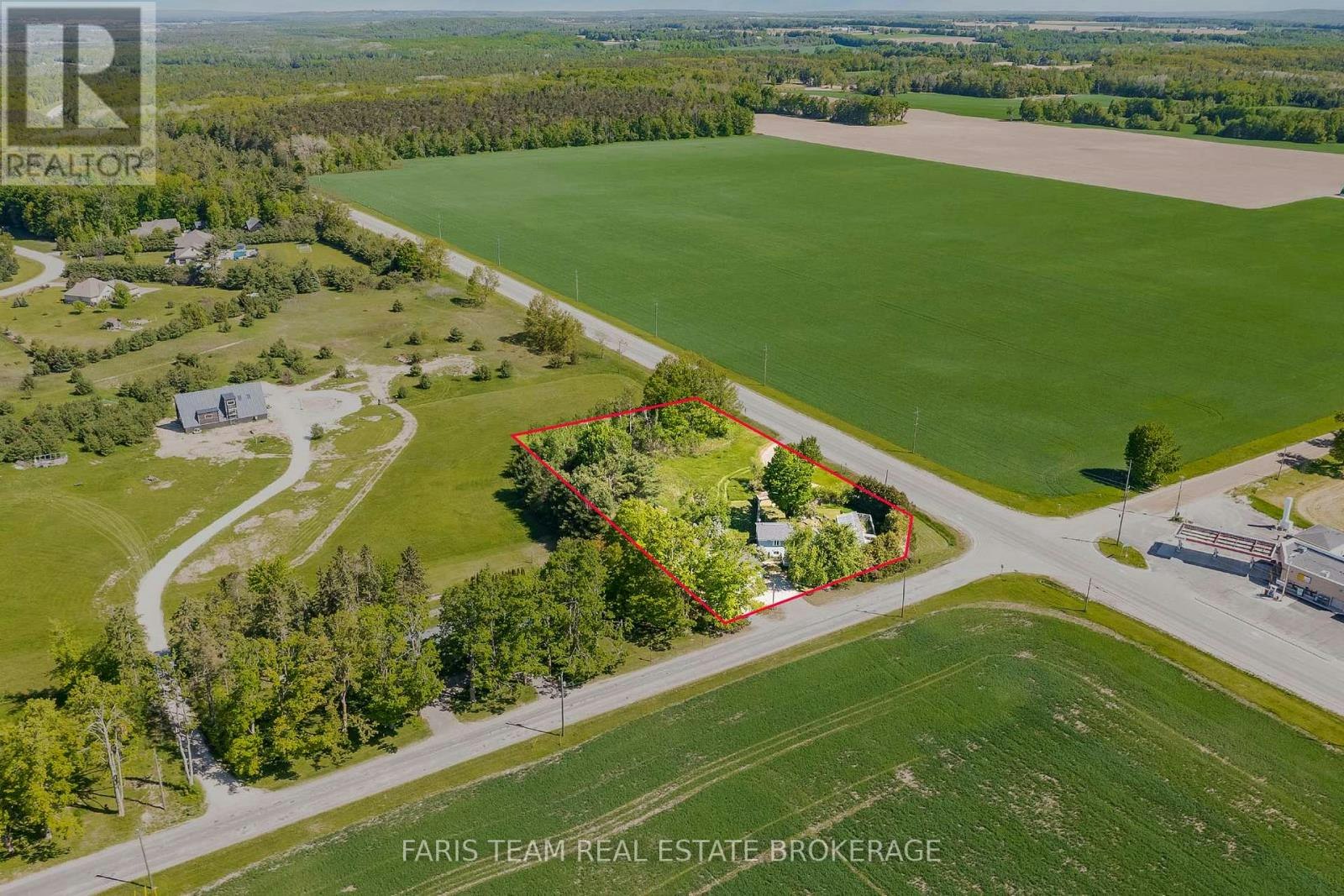 1008 Rainbow Valley Road W, Springwater, ON, L0L 2K0