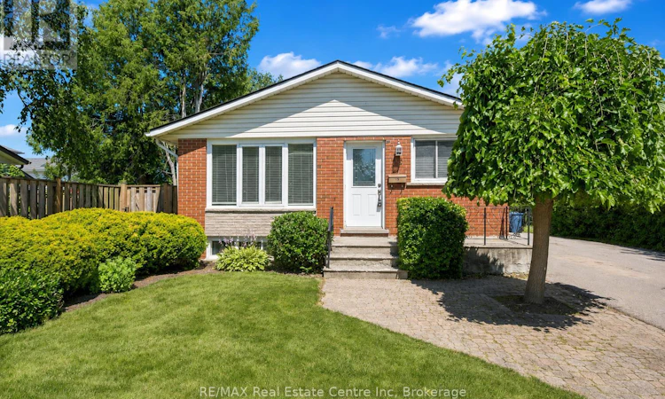95 Mountford Drive