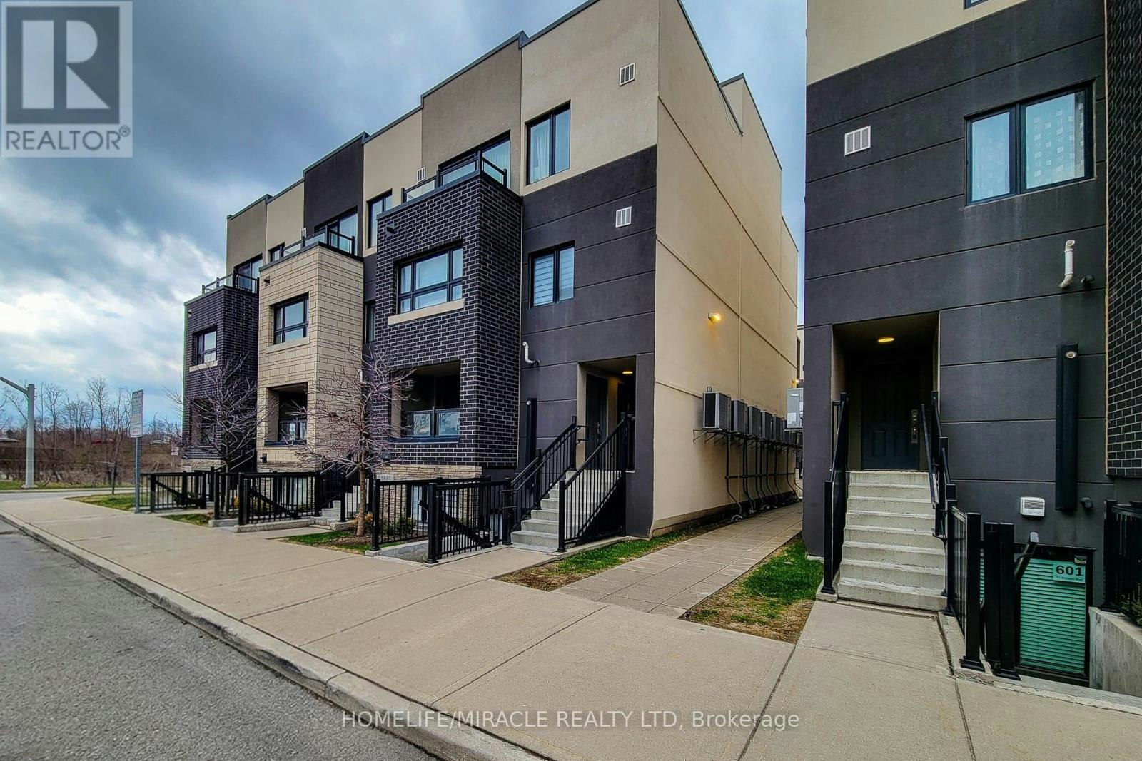 1127 Cooke Boulevard, Burlington, ON, L7T 0C3