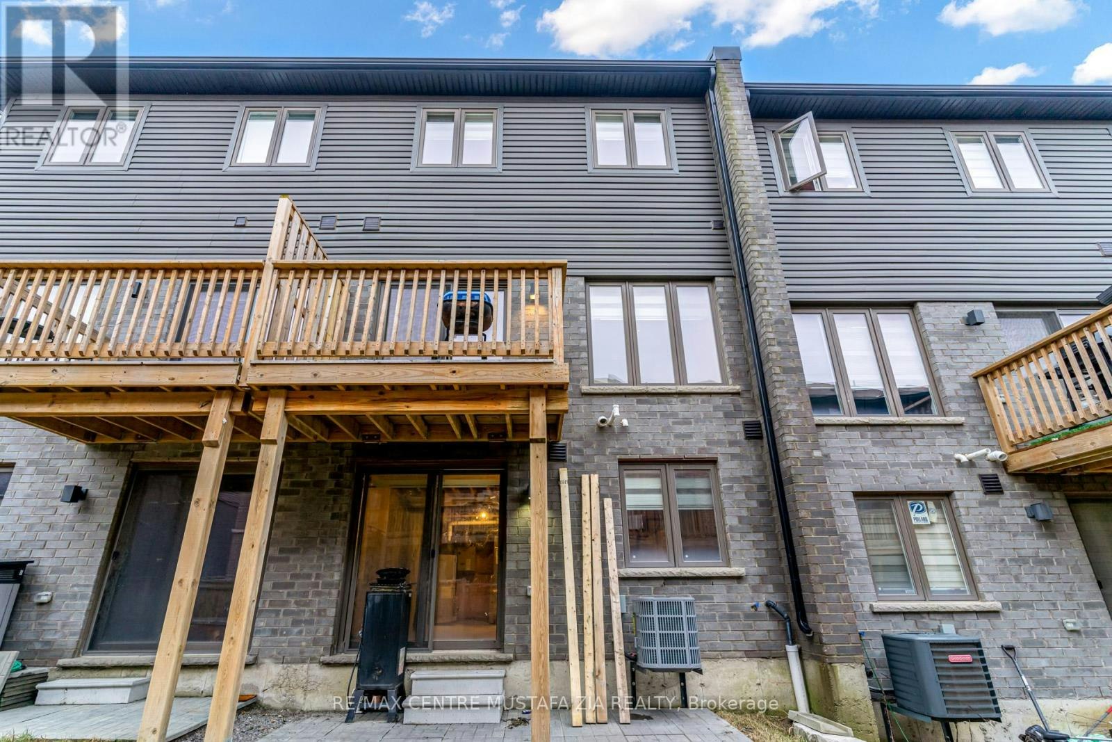 74 Soho Street, Hamilton, ON, L8J 0L4 - 35