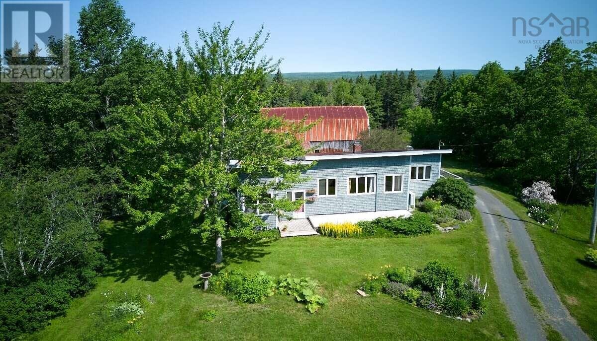 1271 Brophy Road, Fairmont, NS, B2G 2L2