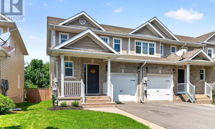 1571 Crimson Crescent