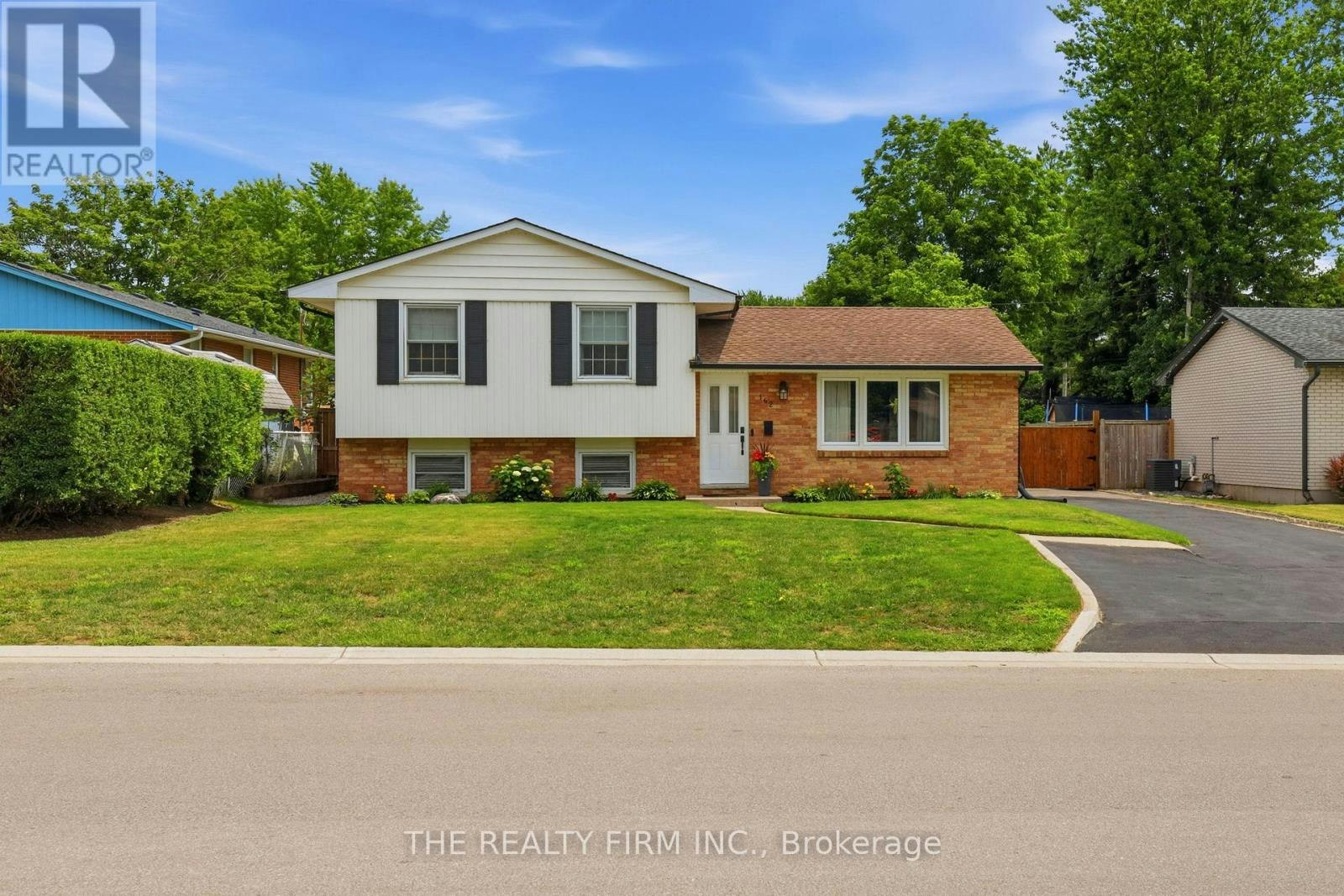 162 Oakwood Drive, Thames Centre, ON, N0L 1G3