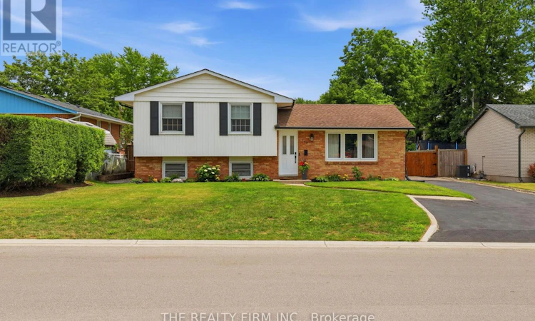 162 Oakwood Drive