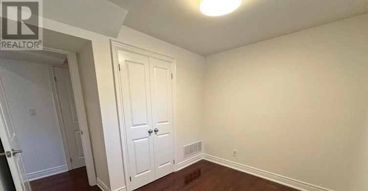 LOWER-87 Lawrence Avenue W, Toronto, ON, M5M 1A7 - 14