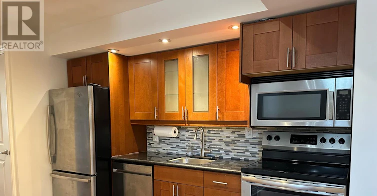 LOWER-87 Lawrence Avenue W, Toronto, ON, M5M 1A7 - 4