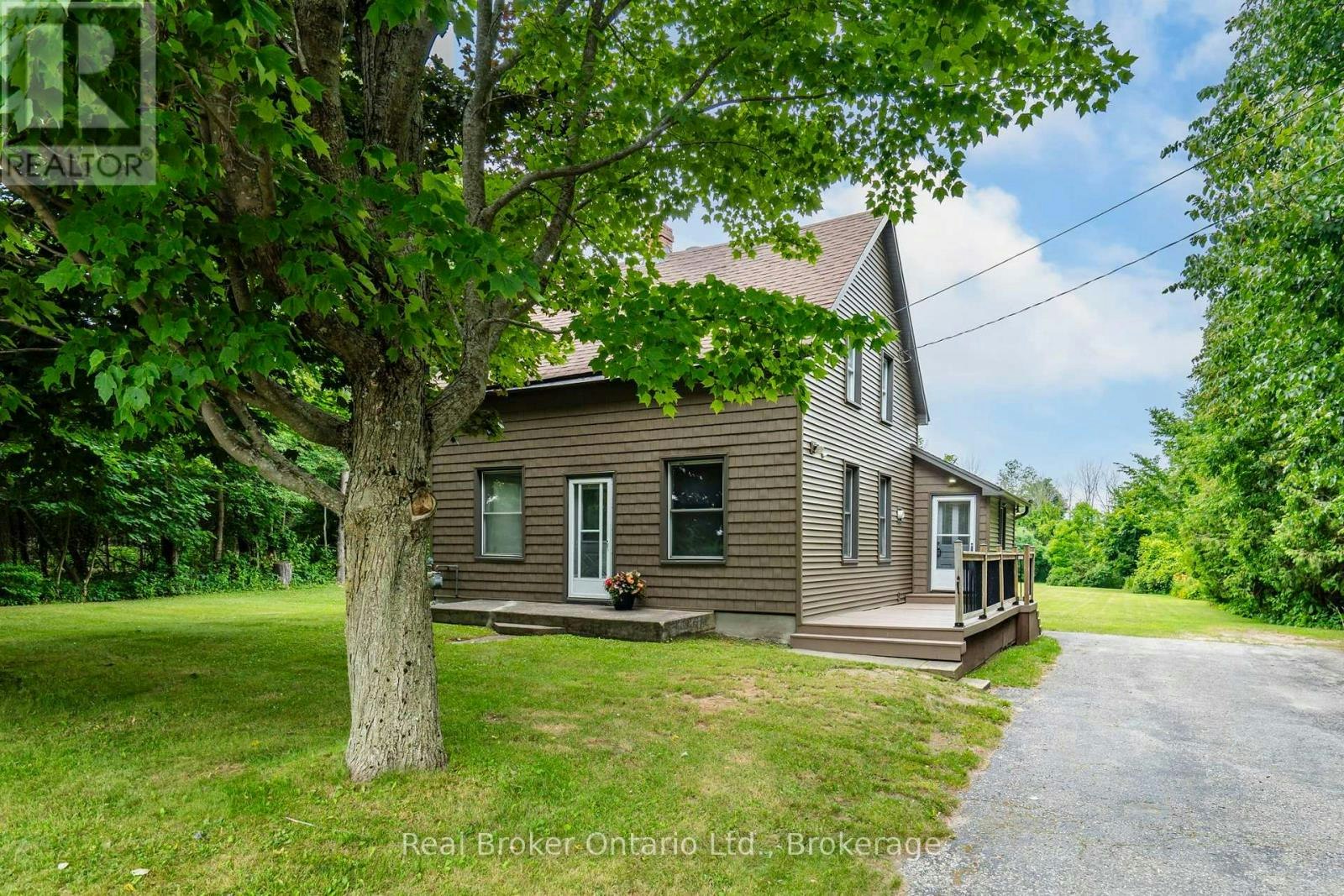 44 Balm Beach Road W, Tiny, ON, L9M 1R2