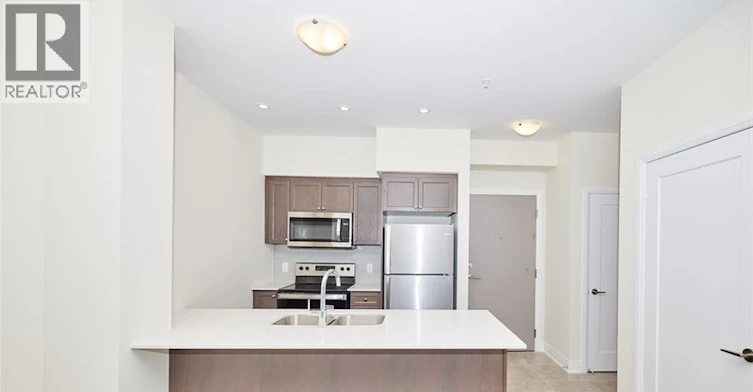 243-16 Concord Place, Grimsby, ON, L3M 0J1 - 5