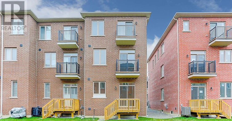 98 Carneros Way, Markham, ON, L6B 1R2 - 3