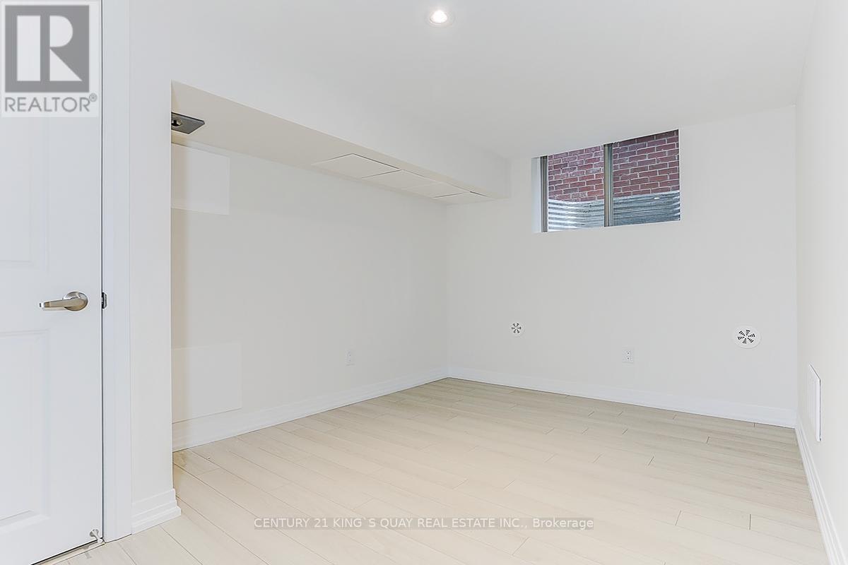 98 Carneros Way, Markham, ON, L6B 1R2 - 10