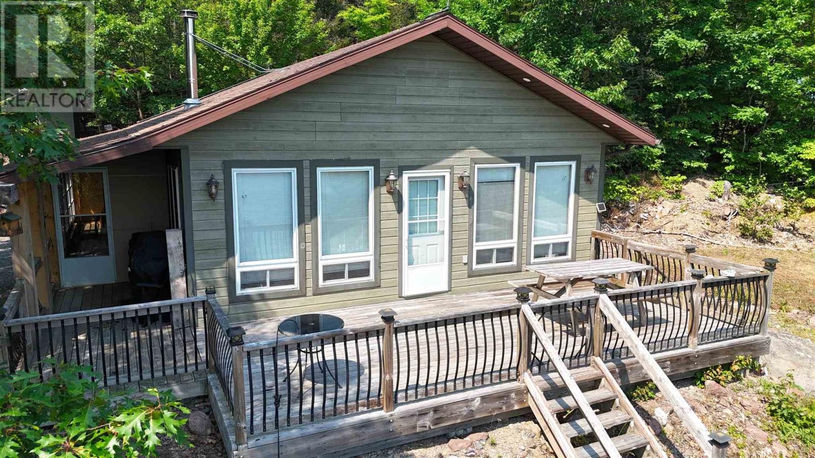 978 Dunlop Lake Wao, Elliot Lake, ON, P5A 2S9