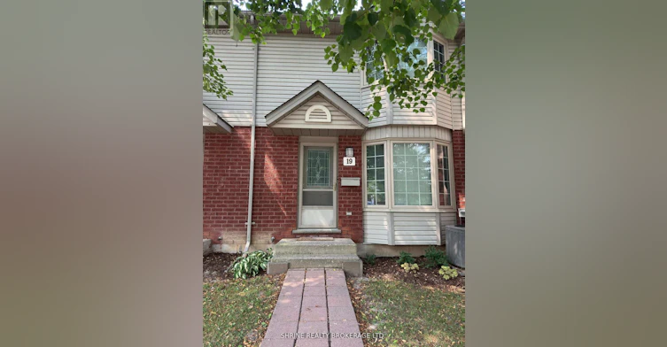 19-70 Chapman Court, London, ON, N6G 4Z4