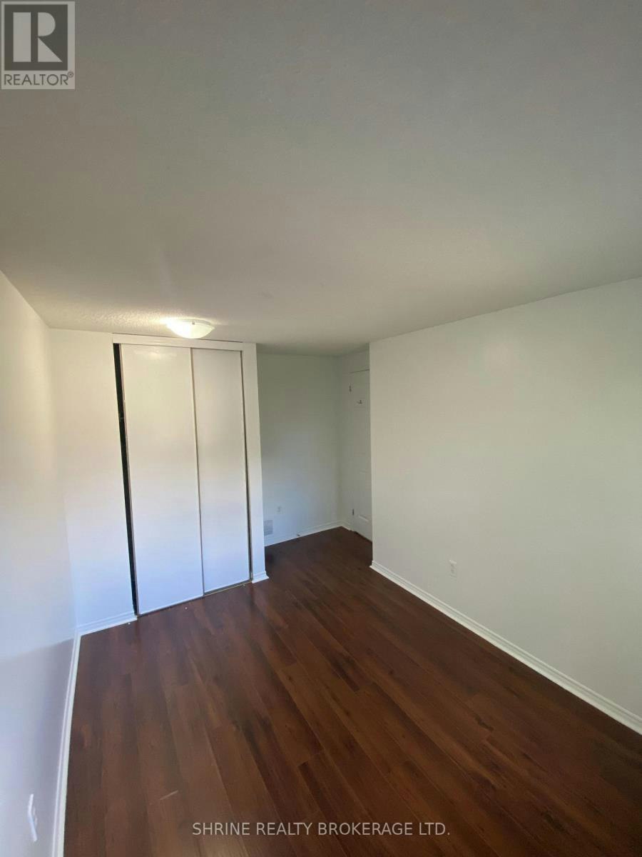 19-70 Chapman Court, London, ON, N6G 4Z4 - 19