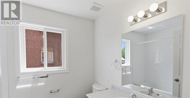 1-176 Nassau Street, Oshawa, ON, L1J 4A5 - 11