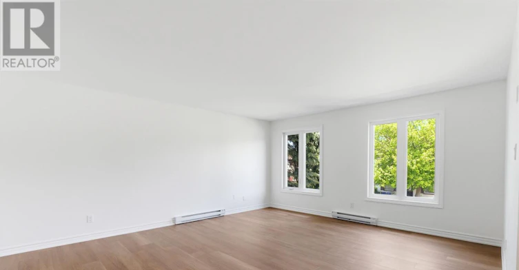 1-176 Nassau Street, Oshawa, ON, L1J 4A5 - 2
