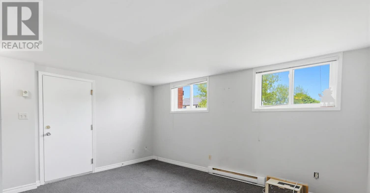 3-176 Nassau Street, Oshawa, ON, L1J 4A5 - 3