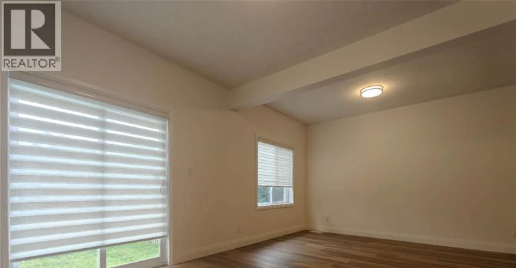 1-362 Lancaster Street W, Kitchener, ON, N2H 4V7 - 2