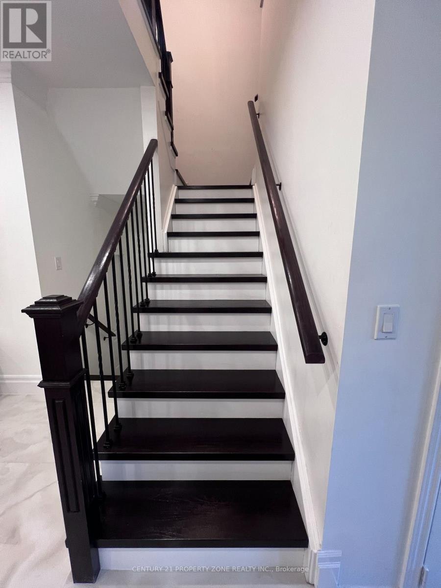3534 Fountain Park Avenue, Mississauga, ON, L5M 7E8 - 10