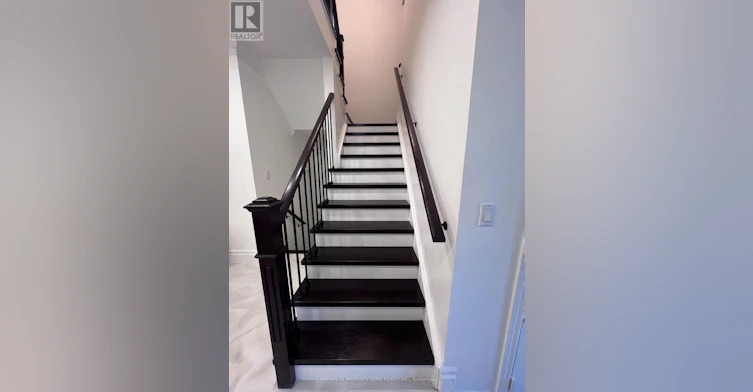3534 Fountain Park Avenue, Mississauga, ON, L5M 7E8 - 10