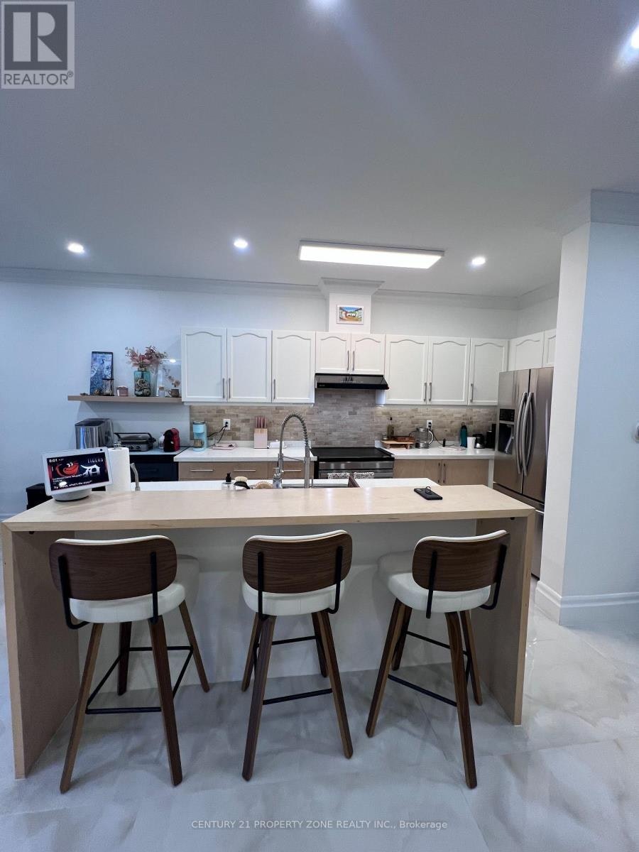 3534 Fountain Park Avenue, Mississauga, ON, L5M 7E8 - 6