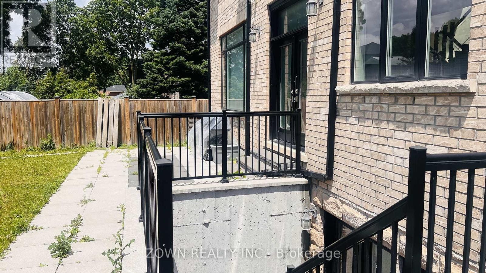 BASEMENT-736 Hillview Crescent, Pickering, ON, L1W 2S1 - 11
