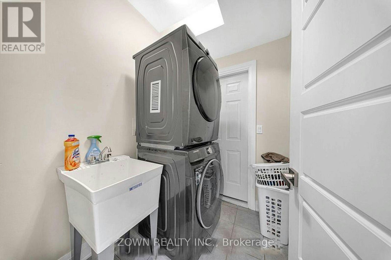 BASEMENT-736 Hillview Crescent, Pickering, ON, L1W 2S1 - 8