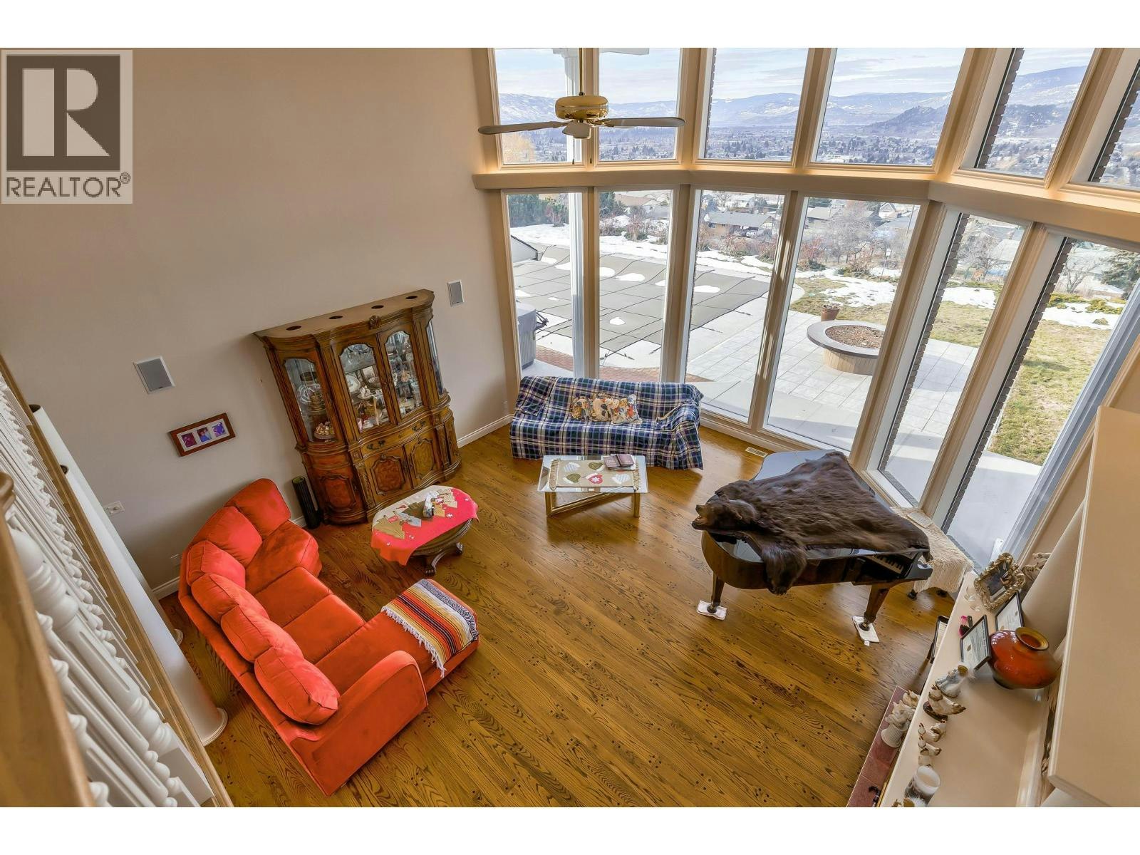 1135 Graf Road, Kelowna, BC, V1P 1B8 - 58