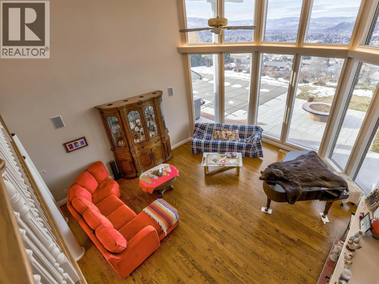 1135 Graf Road, Kelowna, BC, V1P 1B8 - 58