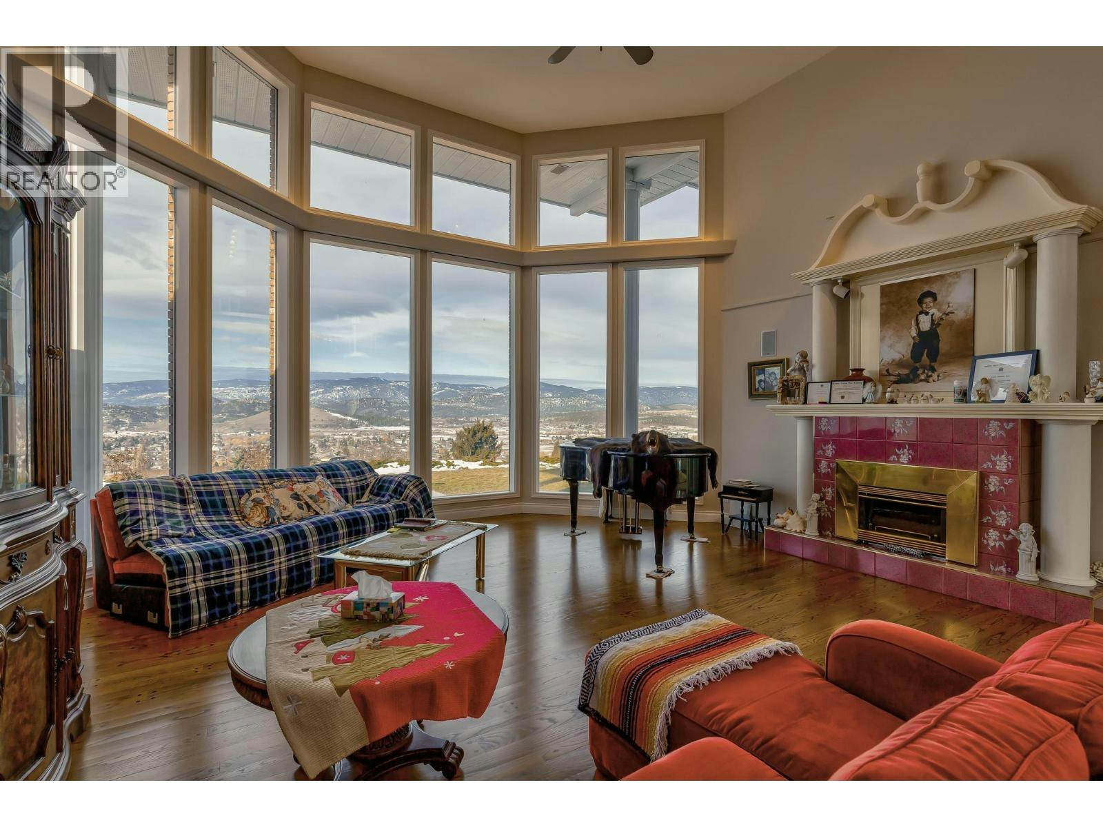 1135 Graf Road, Kelowna, BC, V1P 1B8 - 20