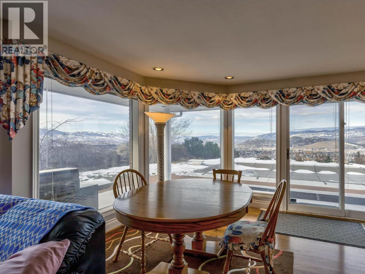 1135 Graf Road, Kelowna, BC, V1P 1B8 - 28