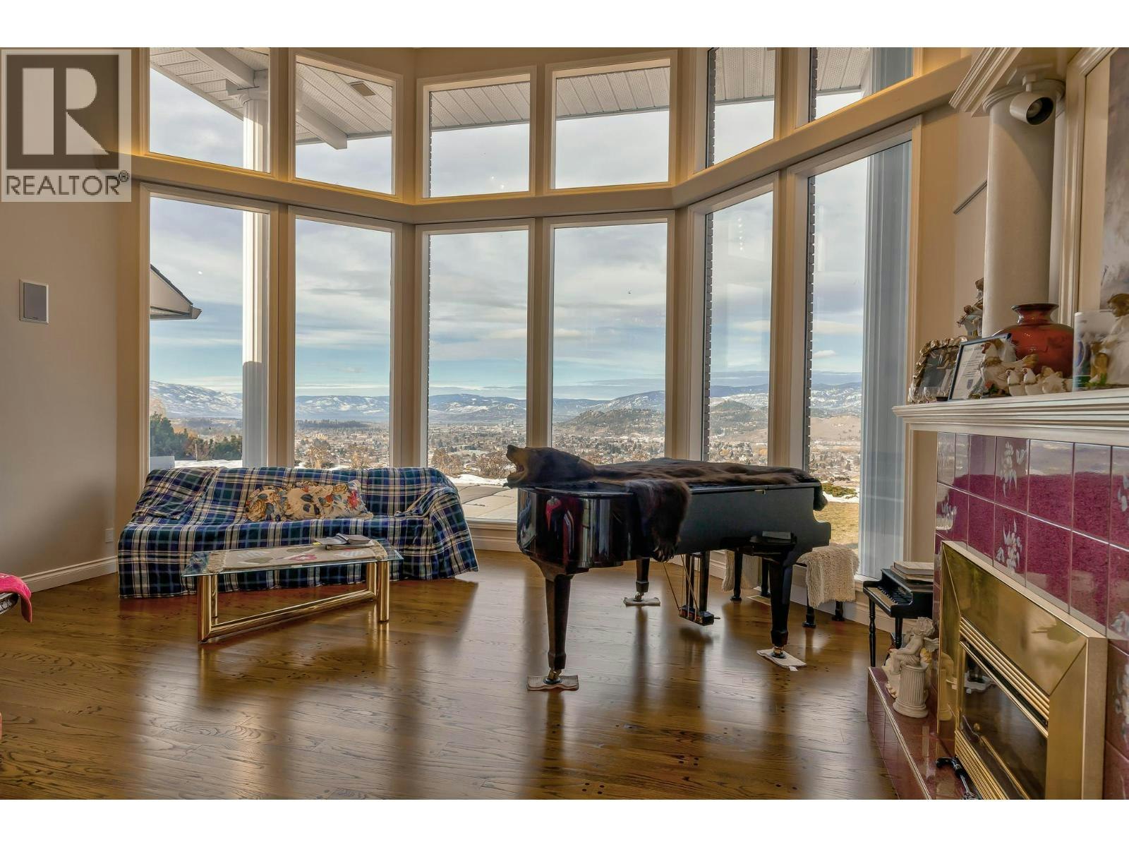 1135 Graf Road, Kelowna, BC, V1P 1B8 - 22