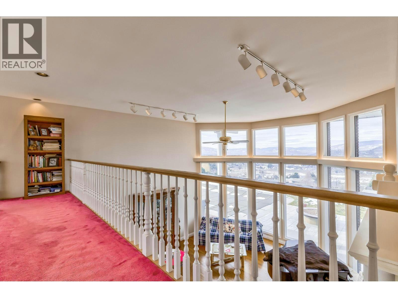 1135 Graf Road, Kelowna, BC, V1P 1B8 - 60