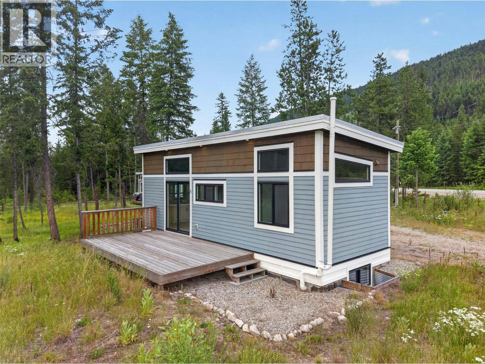 1-5533 33 Highway, Beaverdell, BC, V0H 1A0