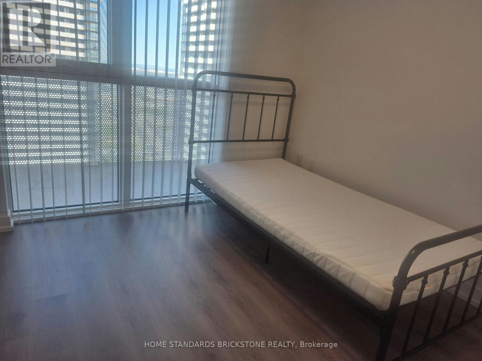 3716-28 Interchage Way W, Vaughan, ON, L4K 0P8 - 4