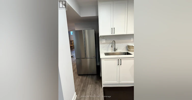 1442 Monaghan Circle, Mississauga, ON, L5C 1R8 - 4
