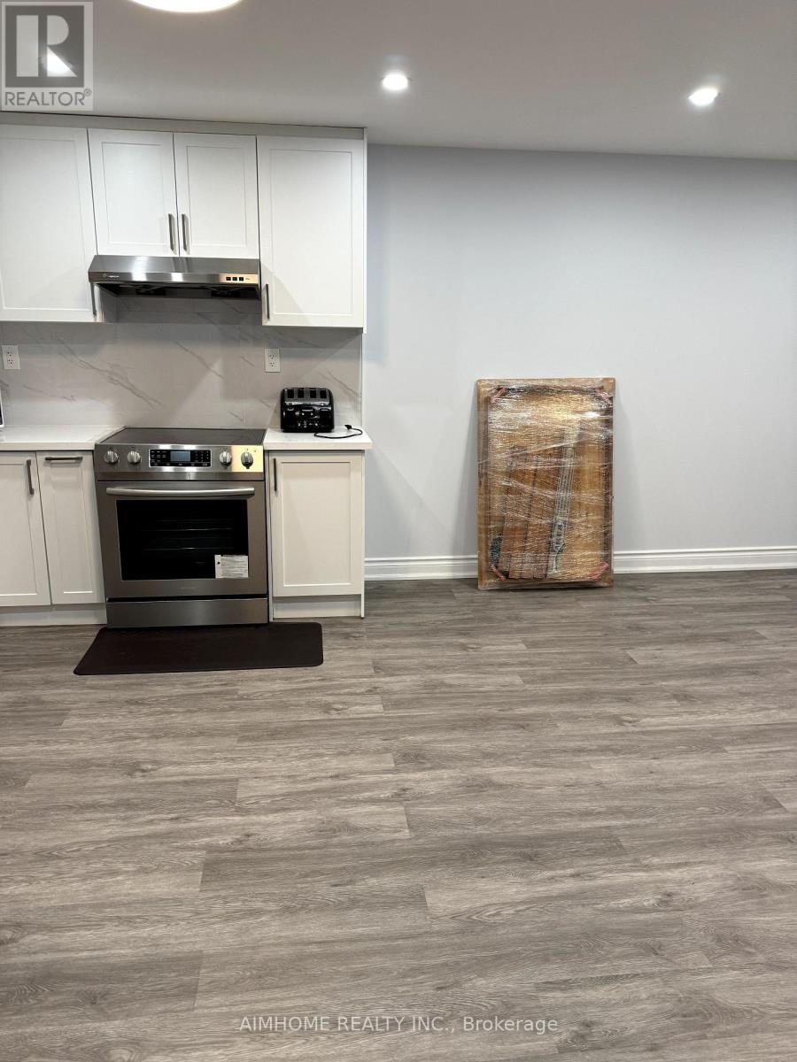1442 Monaghan Circle, Mississauga, ON, L5C 1R8 - 6
