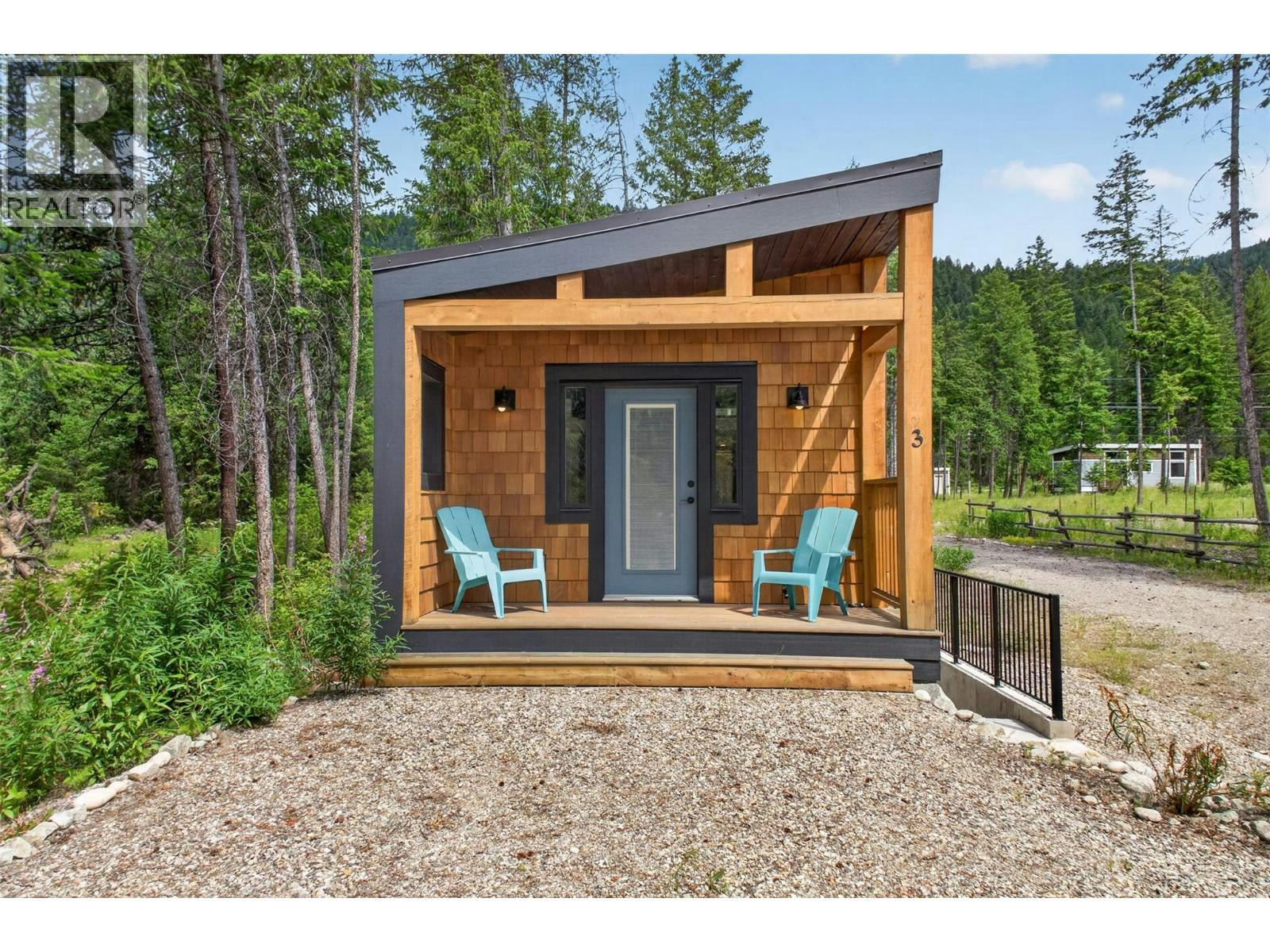 3-5533 33 Highway, Beaverdell, BC, V0H 1A0