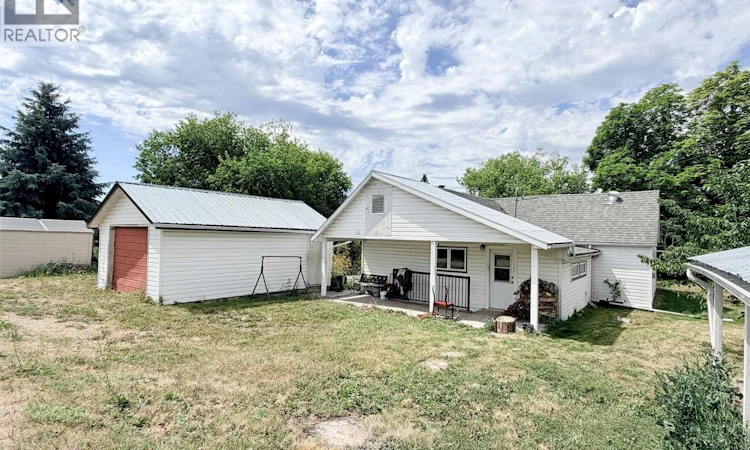 112 N 7th Avenue