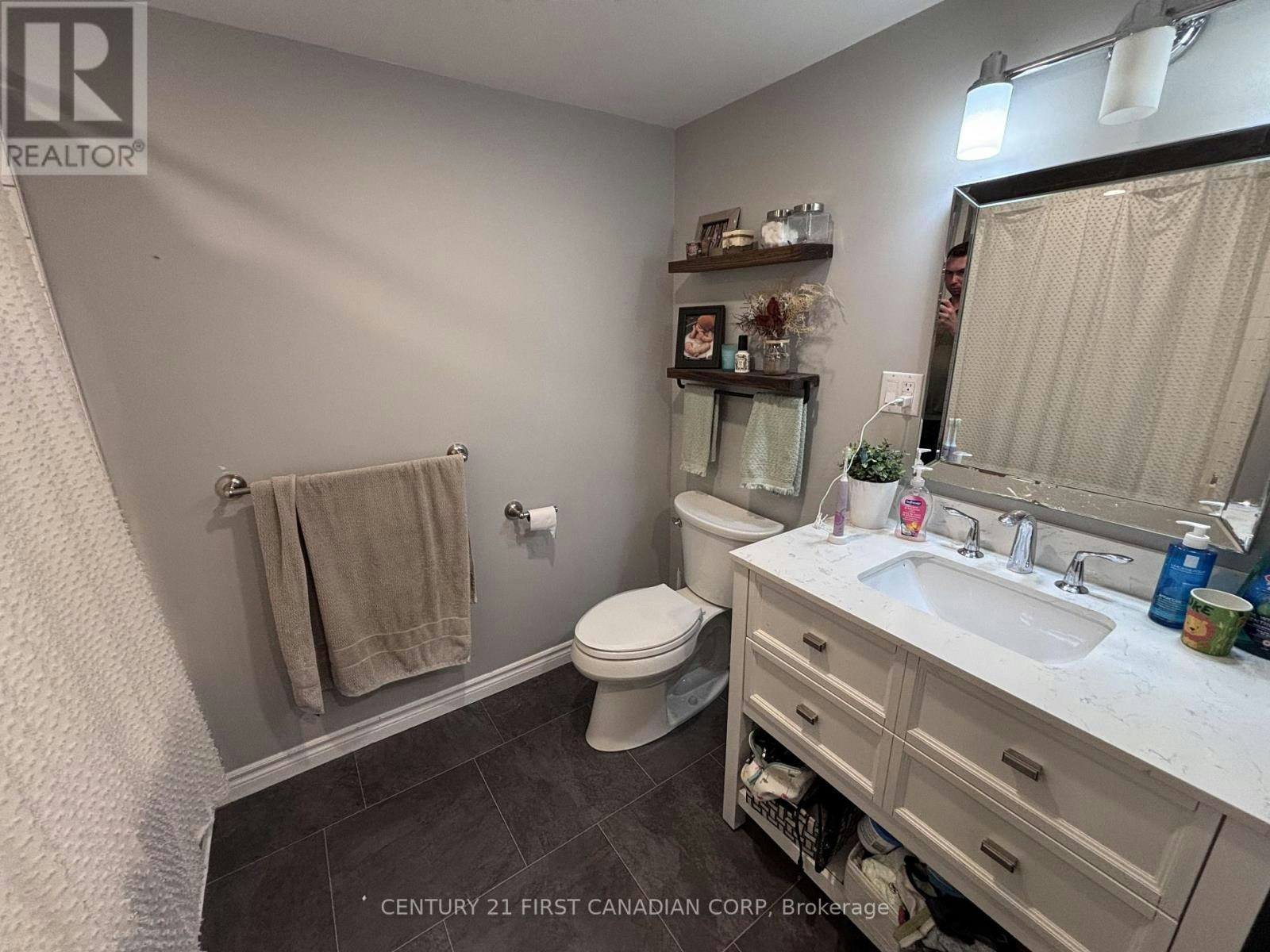 8319 Goosemarsh Line, Lambton Shores, ON, N0M 1T0 - 20
